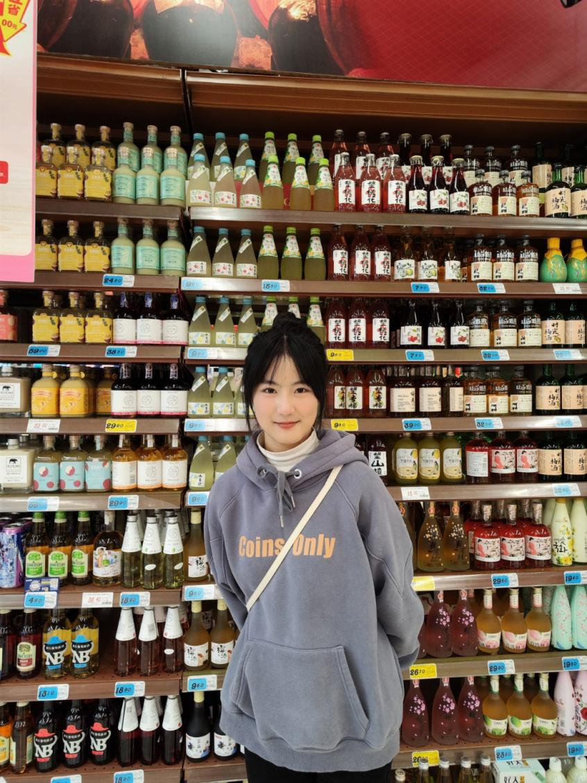  赖怡宁