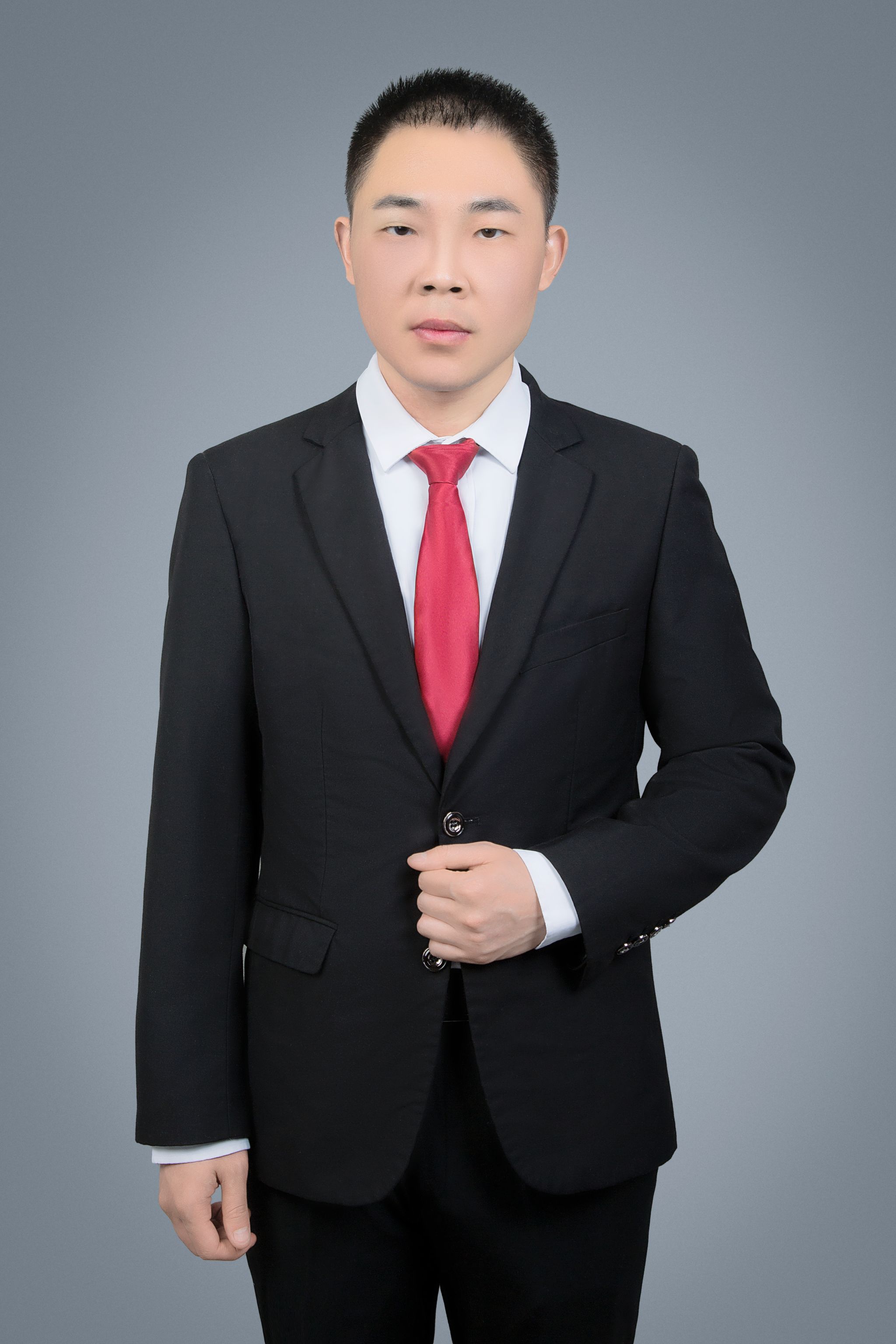  周成